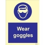 IMO sign5715:Wear Goggles