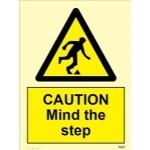 IMO sign7623:Caution mind the step